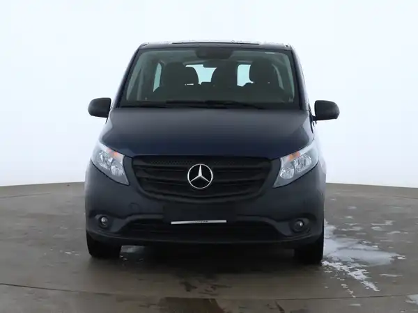 MERCEDES-BENZ Vito Tourer extralang (2/17)