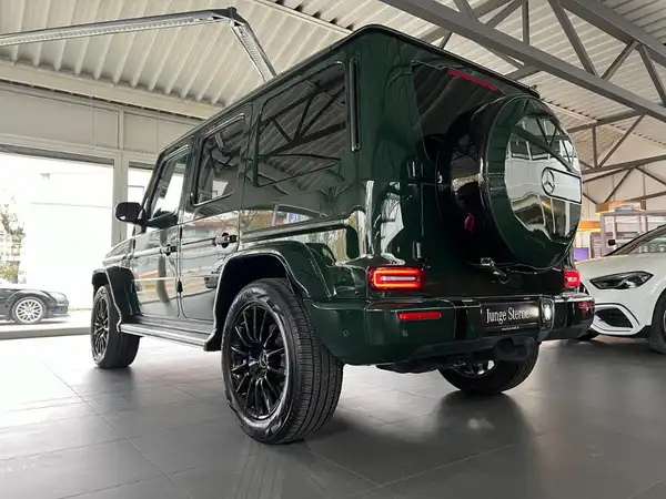 MERCEDES-BENZ G 400 D (6/25)