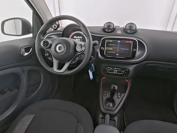 SMART FORTWO EQ CABRIO (7/10)