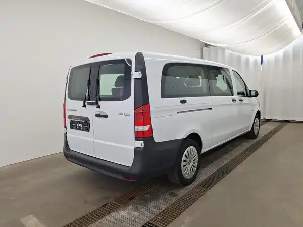 MERCEDES-BENZ Vito Tourer extralang (4/15)