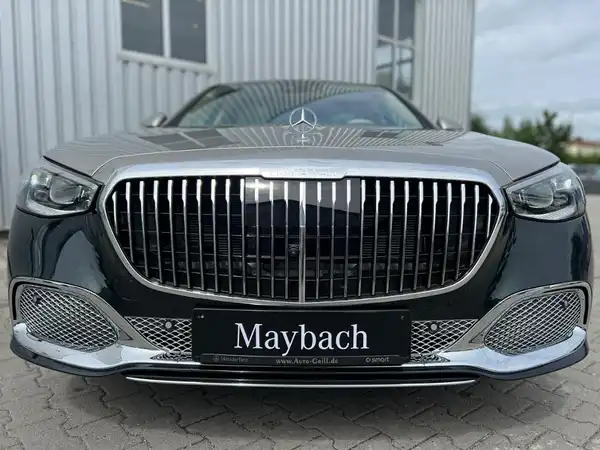 MERCEDES-BENZ S 680 MAYBACH (12/31)