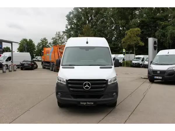 MERCEDES-BENZ SPRINTER 317 CDI (3/17)