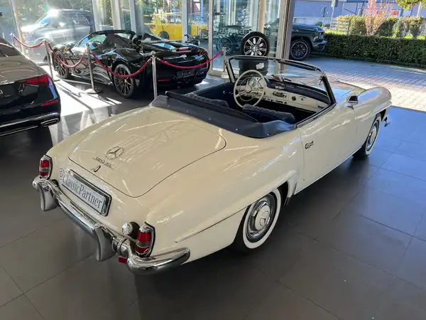 MERCEDES-BENZ 190 SL OLDTIMER (12/30)