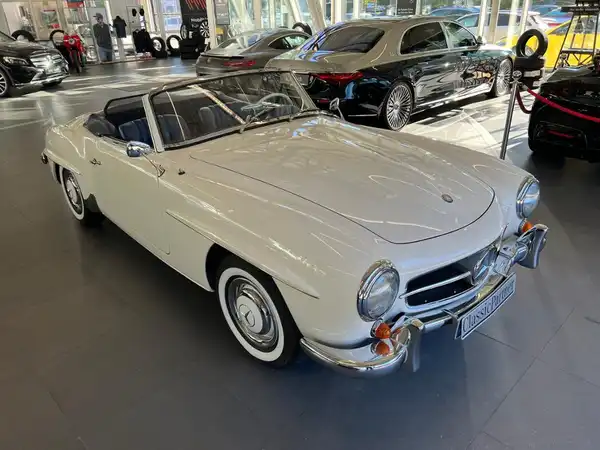 MERCEDES-BENZ 190 SL OLDTIMER (10/30)