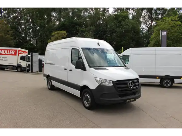 MERCEDES-BENZ SPRINTER 317 CDI (4/18)