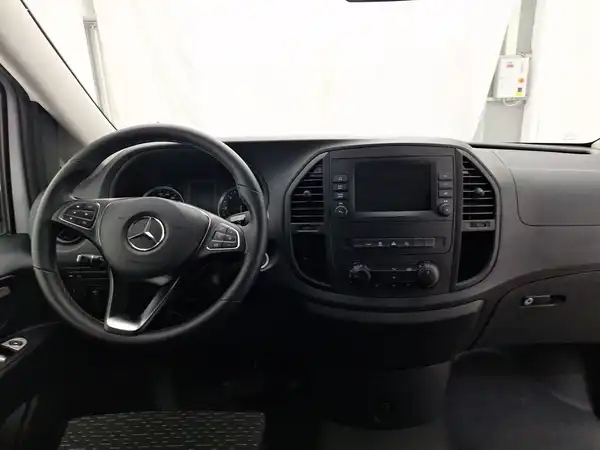 MERCEDES-BENZ Vito Tourer (11/15)