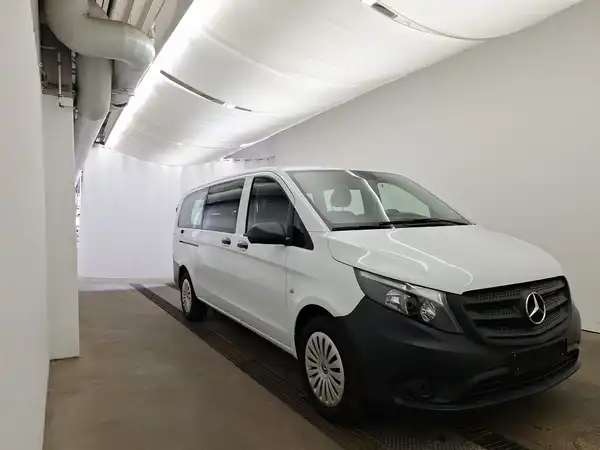 MERCEDES-BENZ Vito Tourer (3/15)