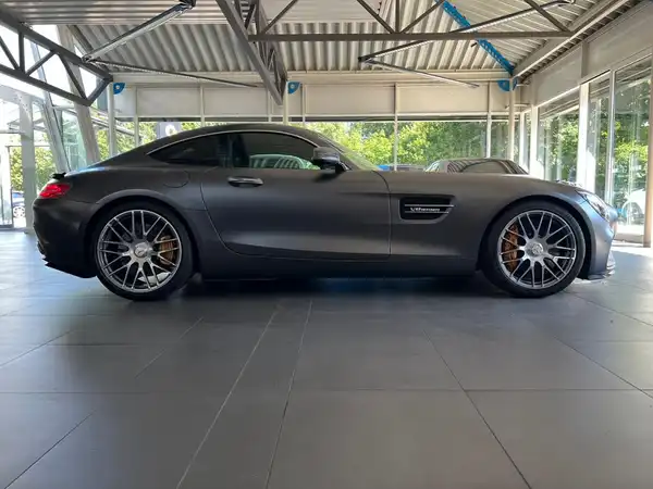 MERCEDES-BENZ AMG GT S (4/25)