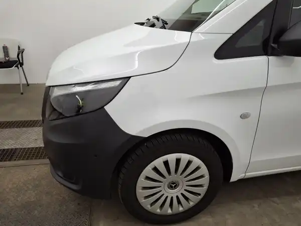 MERCEDES-BENZ Vito Tourer extralang (12/16)