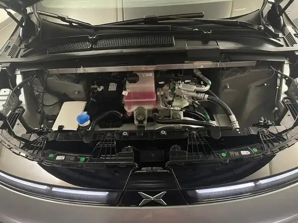 XPENG G6 AWD PERFORMANCE (21/22)