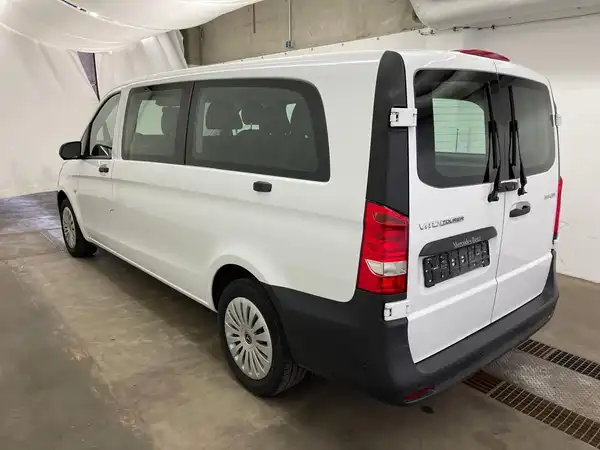 MERCEDES-BENZ Vito Tourer 114 XL (26/30)