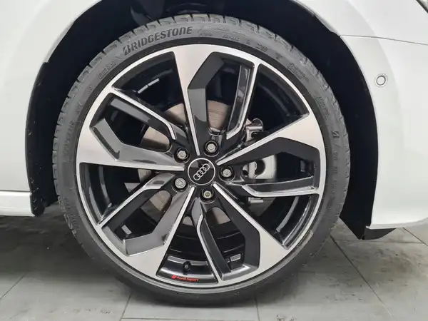 AUDI A3 Sportback advanced 35 TFSI (13/18)