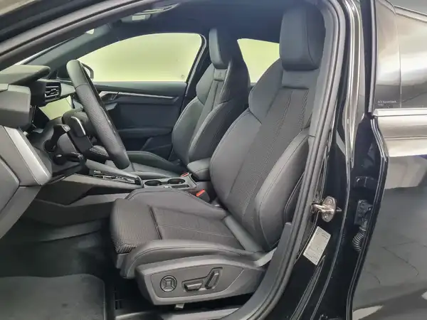 AUDI A3 Sportback S line 35 TFSI (8/17)