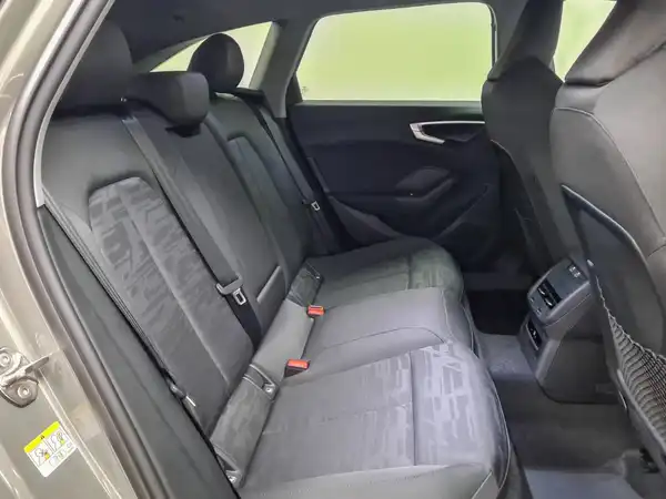 AUDI A5 Avant TDI qu (17/19)