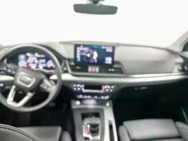 AUDI Q5 S line 40 TDI qu. Business Tour Navi+ HUD (10/23)
