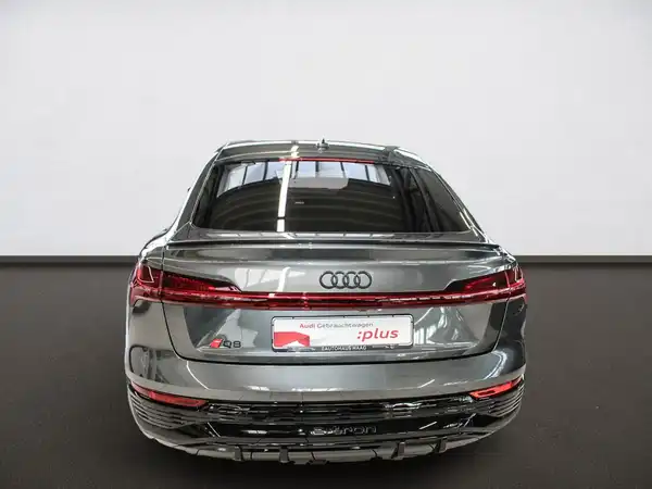 AUDI Q8 e-tron Sportback S line 55 5JGar 2xLaden HUD 22kW Tour S line (5/14)