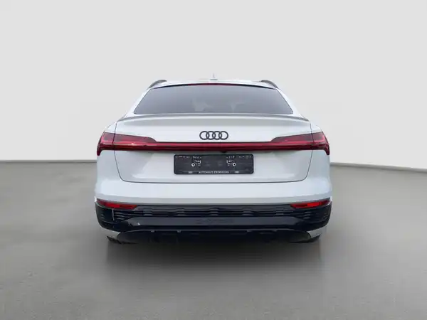 AUDI Q8 e-tron Sportback 55 S line qu 5JGar Assist+ Virtual HUD Pano (6/16)