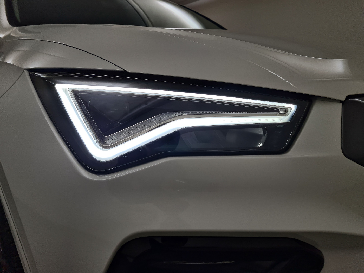 CUPRA Ateca TSI 4-Drive 140 KW (13/17)