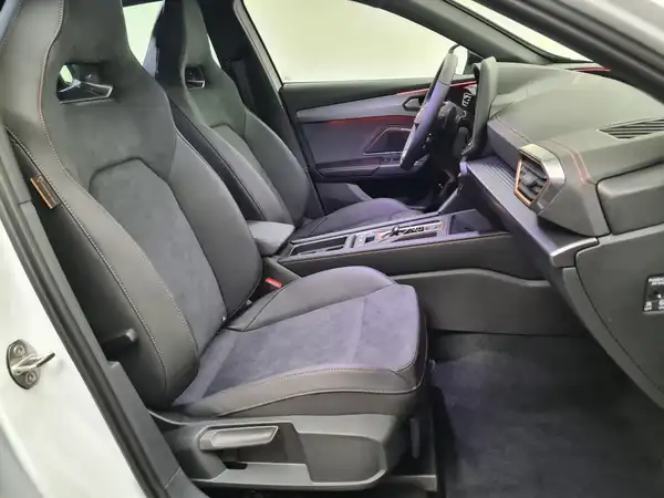 CUPRA Formentor VZ 1.5 e-HYBRID DSG (17/18)