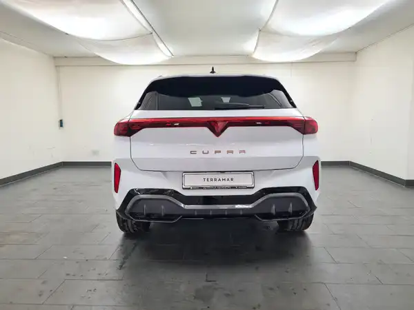 CUPRA Terramar 1.5 e-Hybrid DSG (5/18)