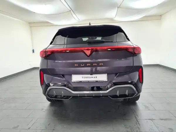 CUPRA Terramar VZ 1.5 e-HYBRID (5/16)