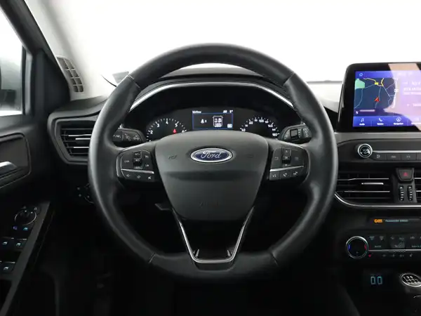 FORD Focus (15/17)