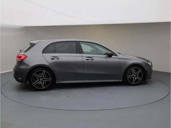 MERCEDES-BENZ A 250 4M (7/25)
