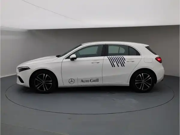 MERCEDES-BENZ A 180 (3/21)