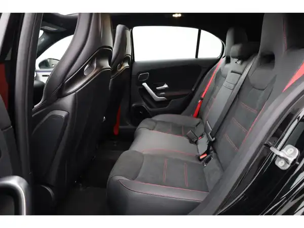 MERCEDES-BENZ A 45 S 4M+ (12/26)