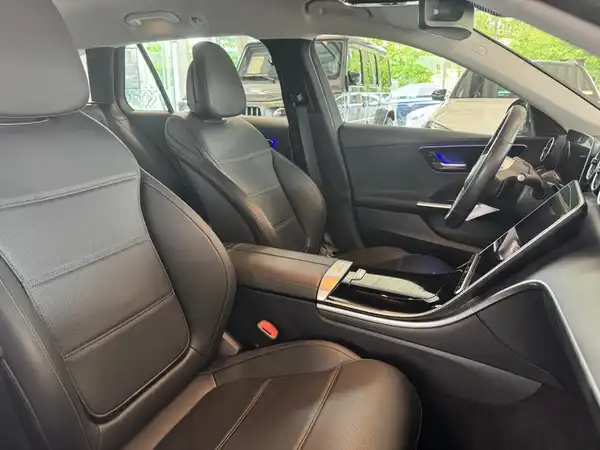 MERCEDES-BENZ C 220 d 4MATIC T-Modell (15/20)