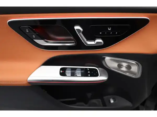 MERCEDES-BENZ GLC 220 d 4M Coupe (10/11)