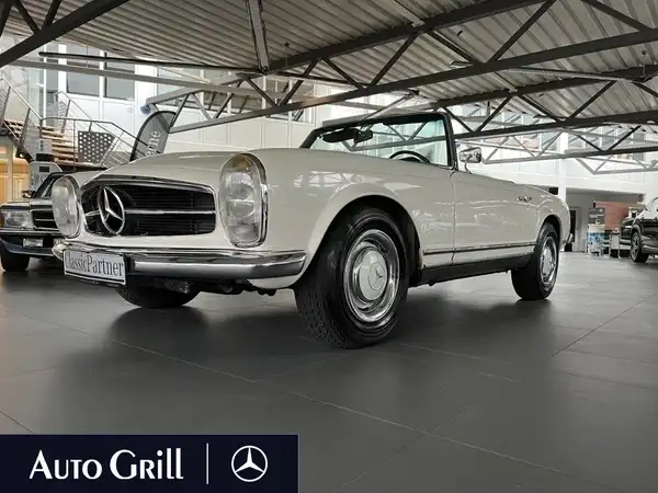MERCEDES-BENZ 230 SL (280 SL Motor) (1/21)