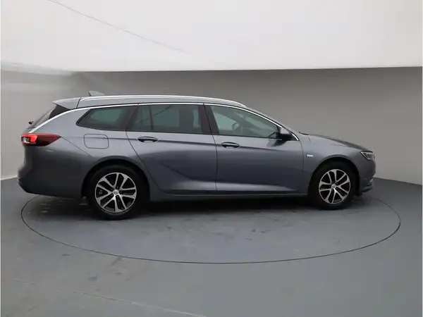 OPEL Insignia 1.5 T ST Dynamic (7/25)