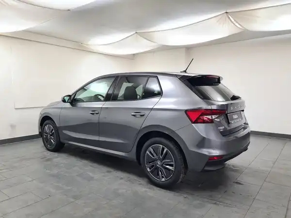 ŠKODA Fabia Tour 1.0 TSI (4/17)