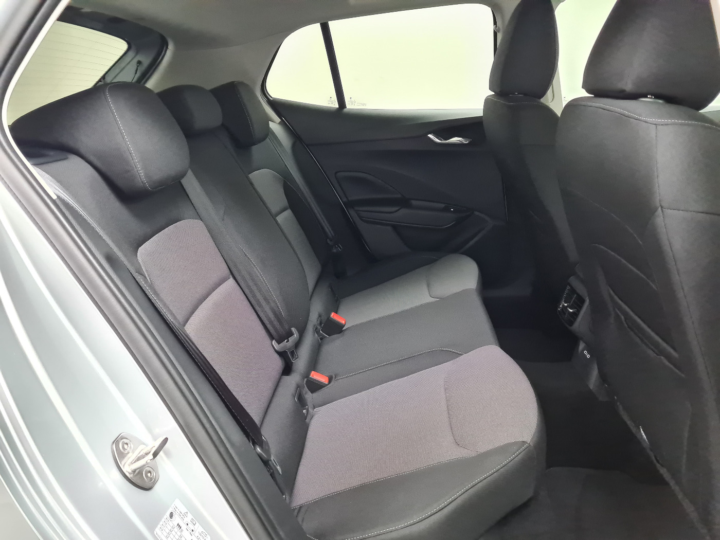 ŠKODA Fabia Drive 1.0 TSI (14/15)