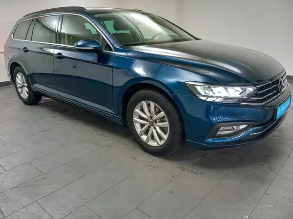 VW Passat Variant Business 1.5 TSI App Navi Spiegel+ SHZ (4/14)
