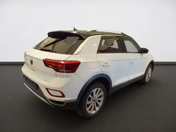 VW T-Roc Style 1.5 TSI 5JGAR Business AHK LED Navi (3/5)
