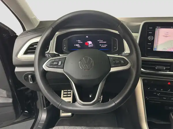 VW T-Roc Life 1.5 TSI 5JGAR MOVE Digital Connect LED Navi (11/16)