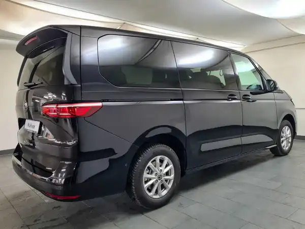 VW T7 Multivan LIFE 2.0 TDI (6/18)