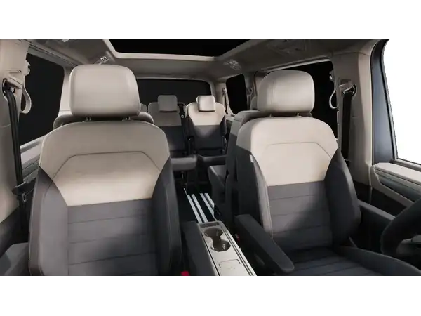 VW T7 Multivan Life Edition 2.0 TSI (9/12)