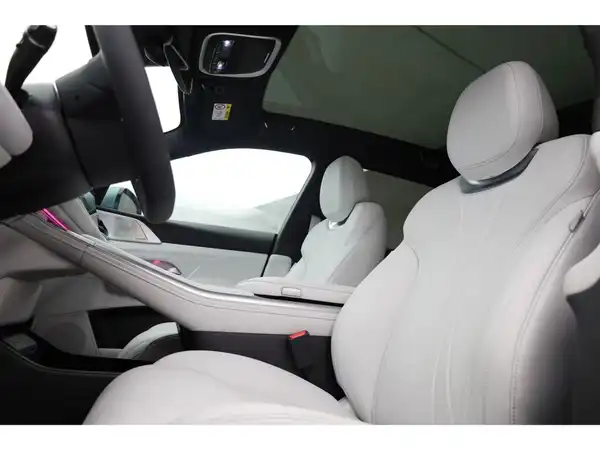 XPENG G9 AWD Performance Modell 24 (26/29)