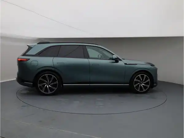 XPENG G9 AWD Performance Modell 24 (7/29)